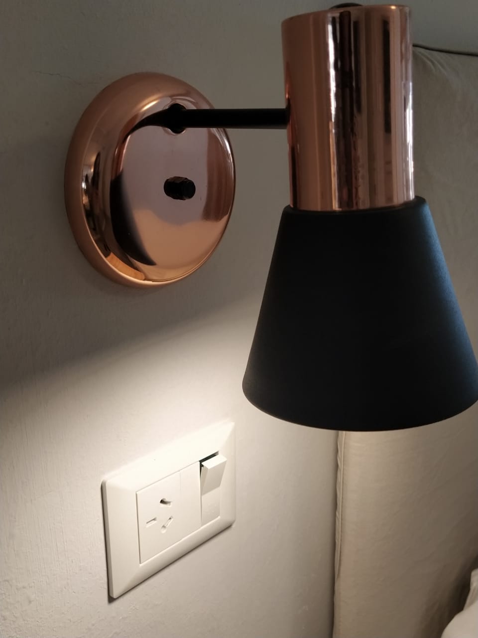 Applique de Pared 1 Luz E27 Estilo Industrial Color Rosa y Cobre