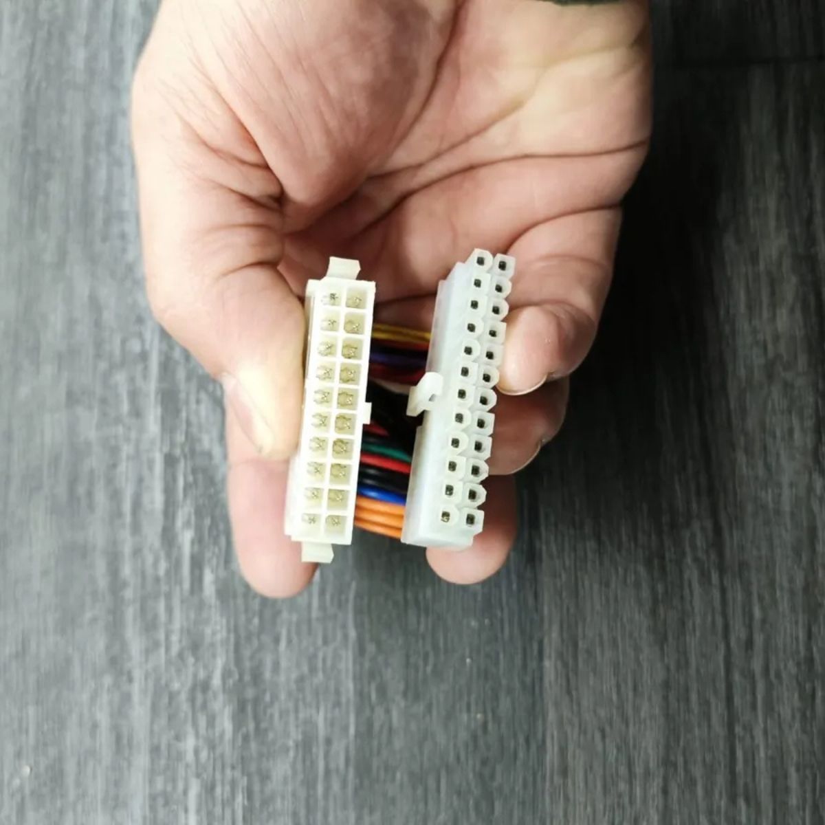 Adaptador ATX 20 a 24 pines