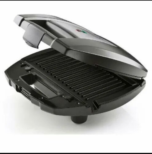 Sandwichera Tostadora Eléctrica Paninis Doble Winco W-018.