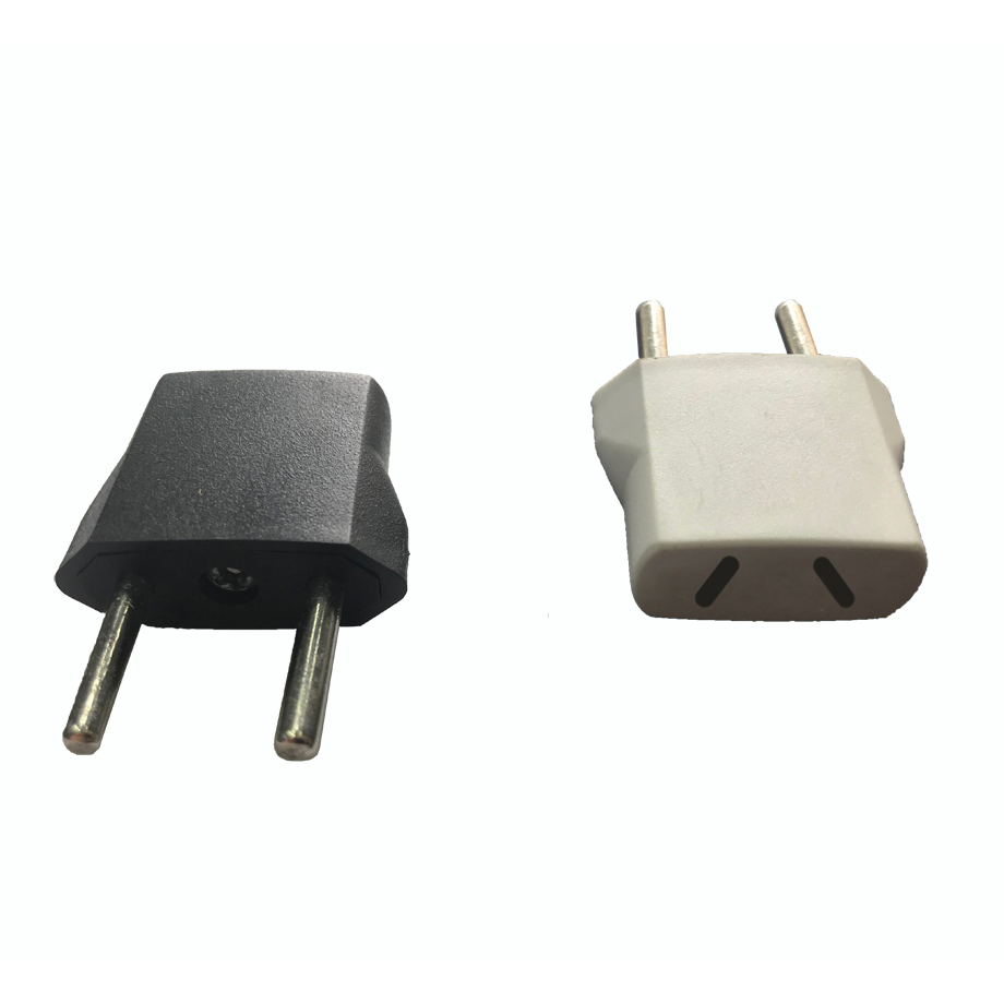 Ficha Adaptador 220V - 220V Oblícua a Redonda 10A