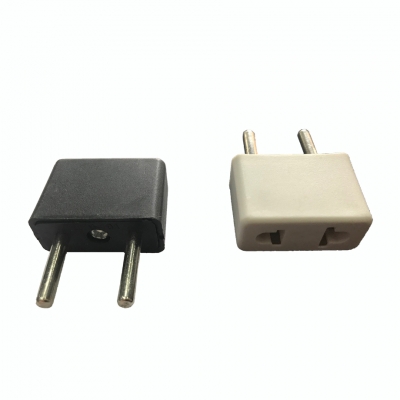 Ficha Adaptador 110 V - 220 V Plana A Redonda 10 A