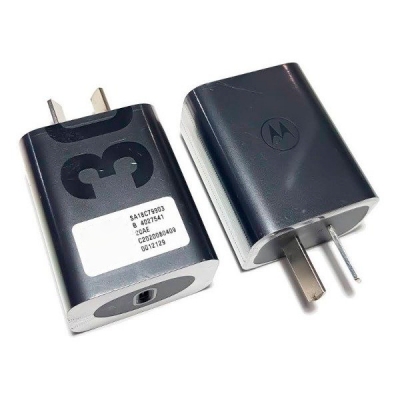 CARGADOR CELULAR MOTOROLA TURBO POWER 30W ORIGINAL OEM SIN CABLE