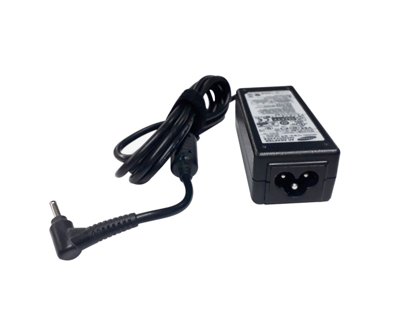 CARGADOR NOTEBOOK SAMSUNG FICHA ULTRAFINA 19V 2.1A AP1-AD02