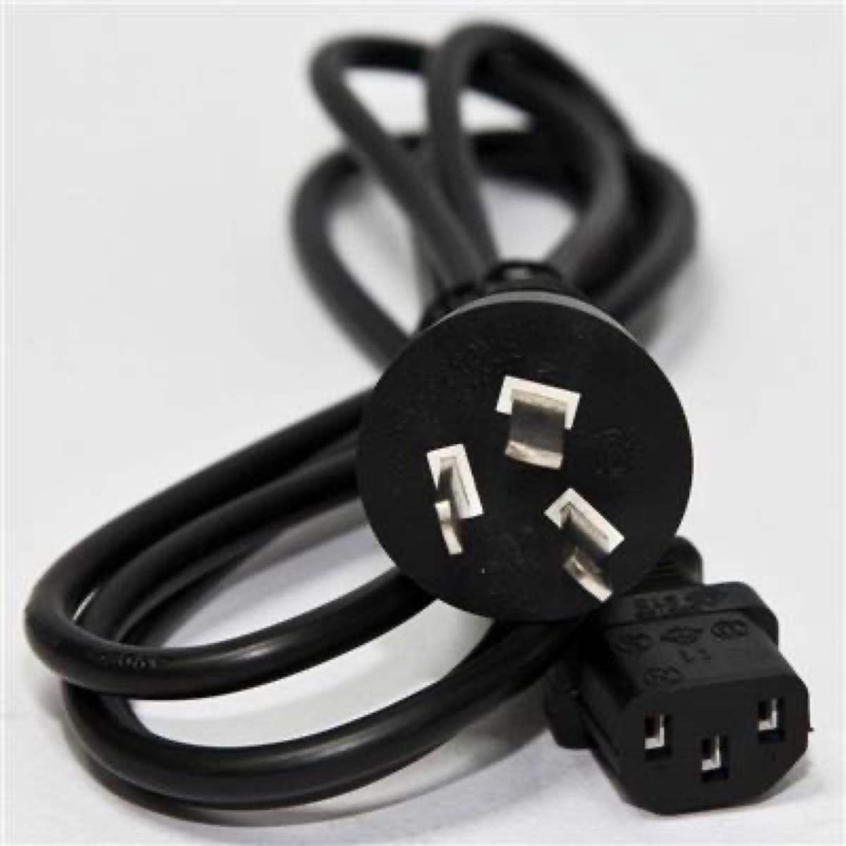 CABLE PC POWER INTERLOCK 220V