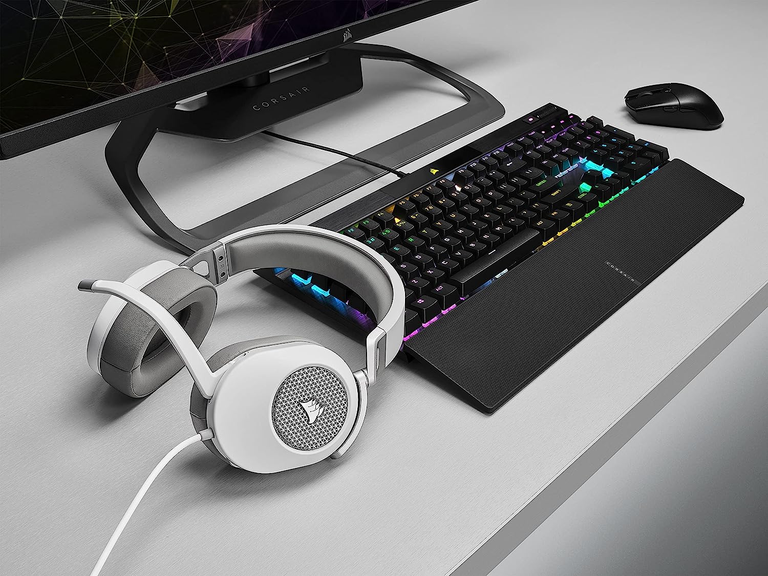 Perifericos Auricular Corsair HS65 Surround 7.1 White Gamer CA-9011271-NA